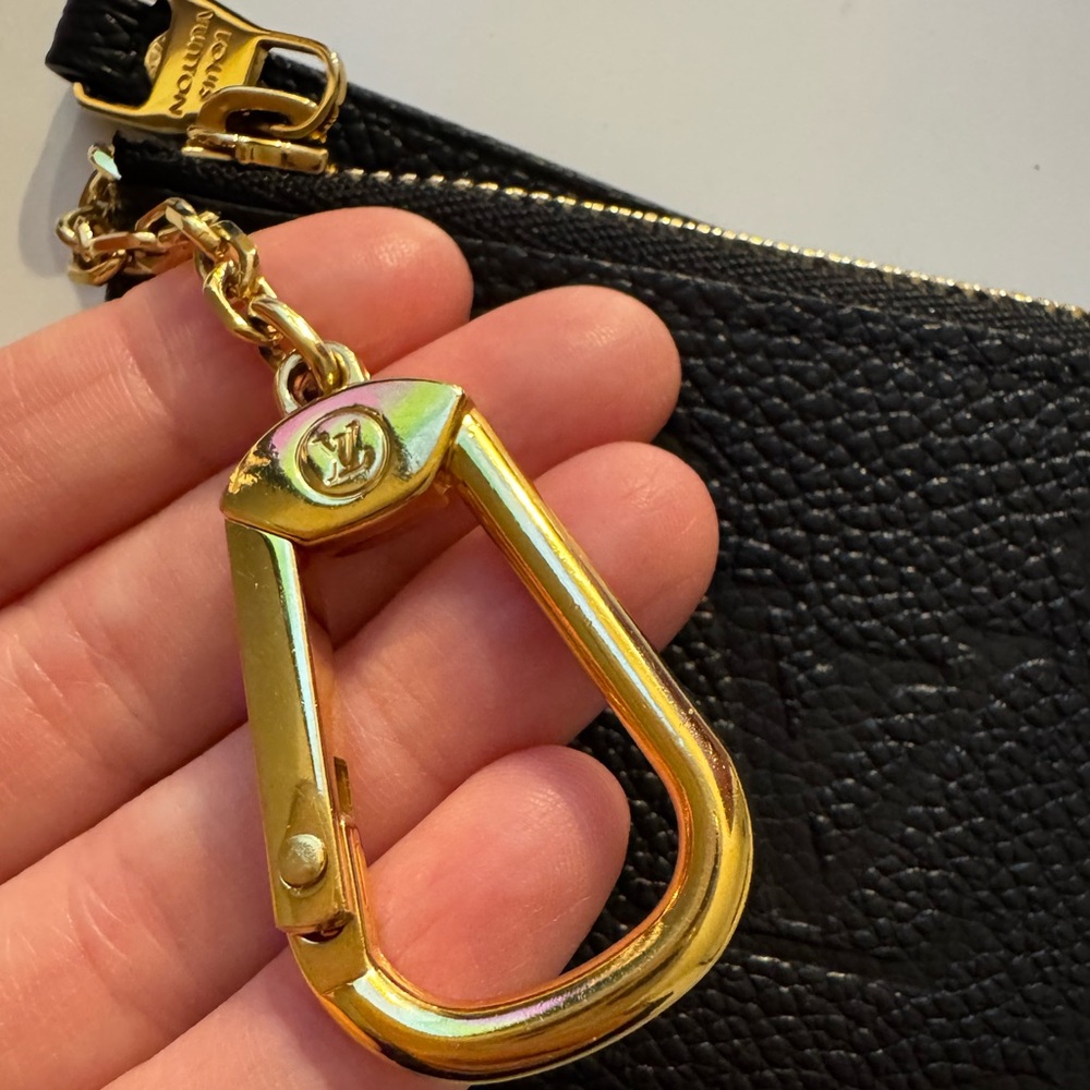 Louis Vuitton Key Pouch - Picture 5 of 10